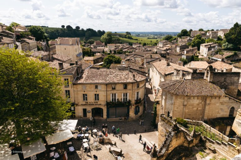 Une journée à Saint-Émilion entre vignoble et cité médiévale